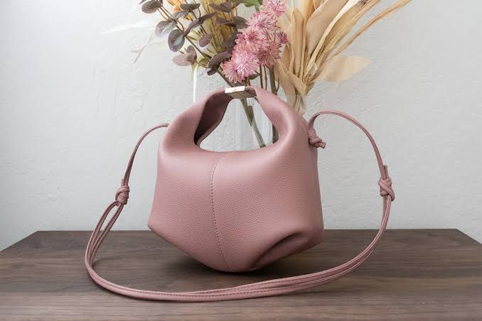 POLÈNE BÉRI – Edition Textured Taupe Women Bag (Pink)
