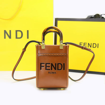 FENDI – Luxury Leather Women Bag (Brown)