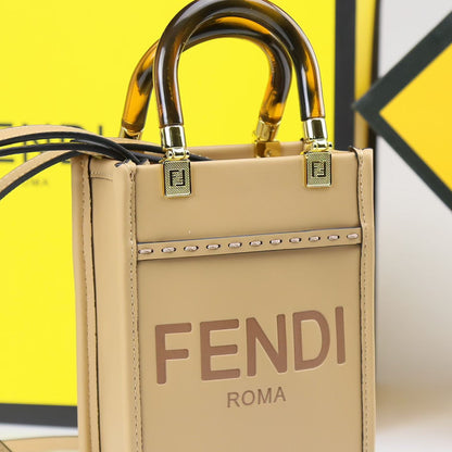 FENDI – Luxury Leather Women Bag (Beige)