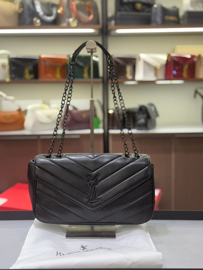Saint Laurent Loulou Chain Bag – Women Bag in Soft Lambskin (Chevron Quilted Design) (Black)