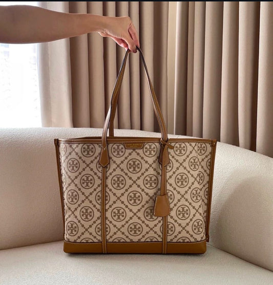 TORY BURCH PERRY T MONOGRAM – Women Tote Bag (Beige Brown)