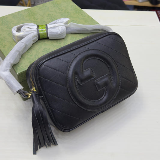 GUCCI CHAIN BAG – Women Bag (Black)