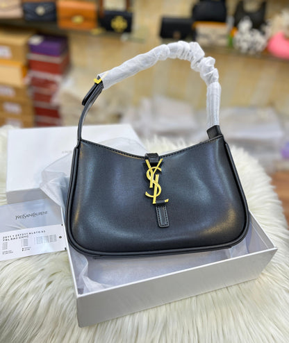 SAINT LAURENT LE 5 À 7 – Women Hobo Shoulder Bag (Black)