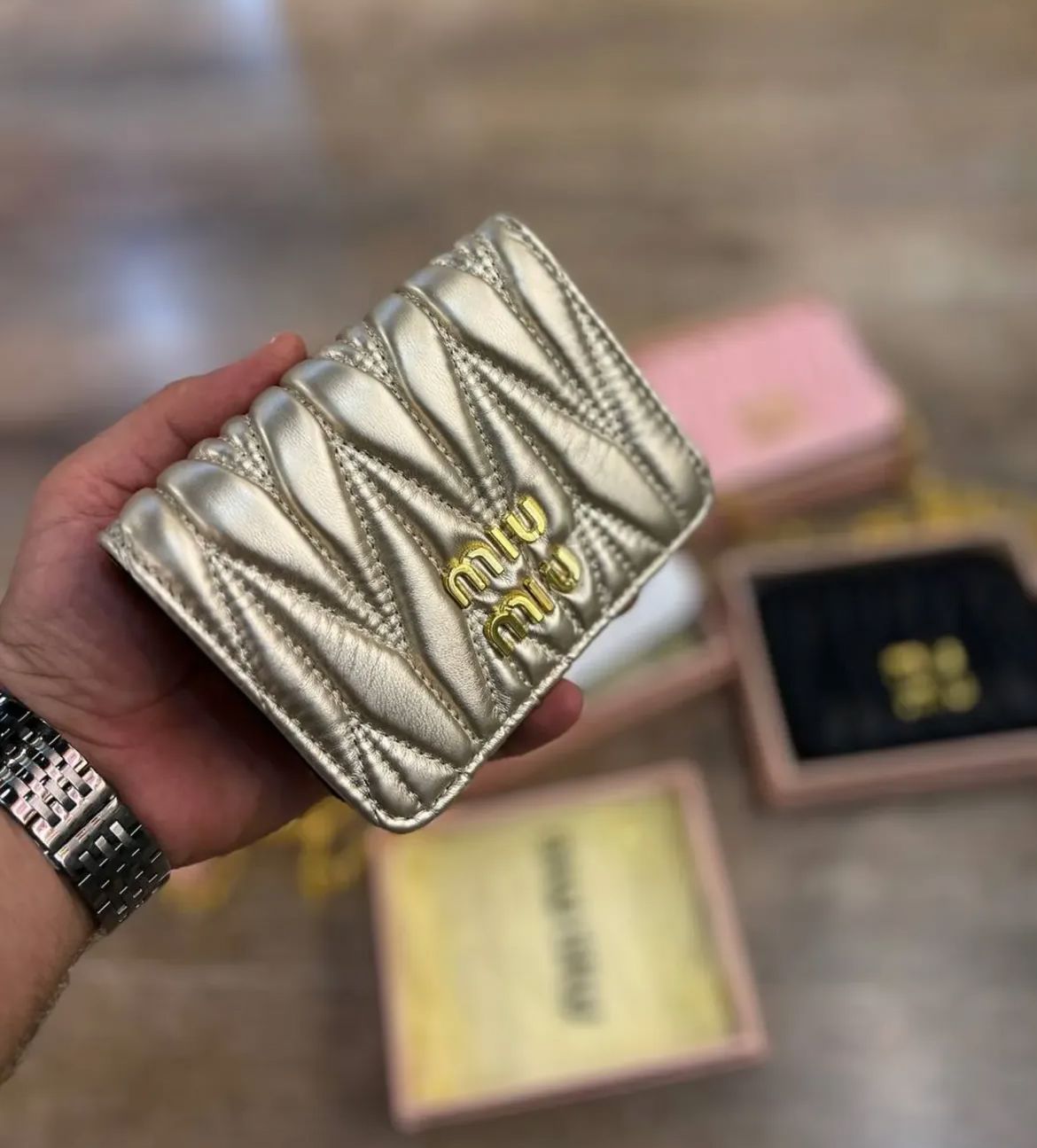 MIU MIU MORGAN – Women Card Case On Chain (Golden Silver Mix)