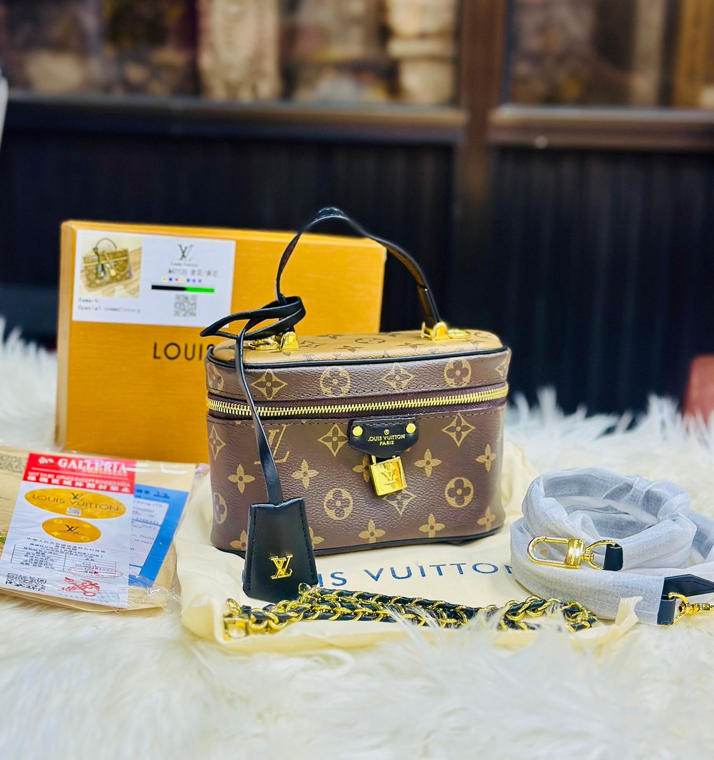 LOUIS VUITTON VANITY PM – Women Monogram Reverse Canvas Bag (Beige Brown)