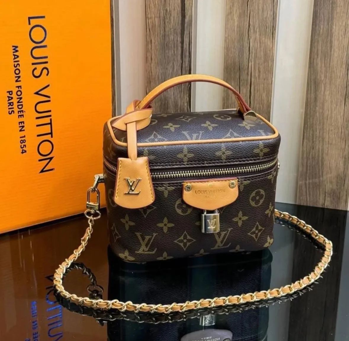 LOUIS VUITTON VANITY PM – Women Monogram Reverse Canvas Bag (Beige Brown)