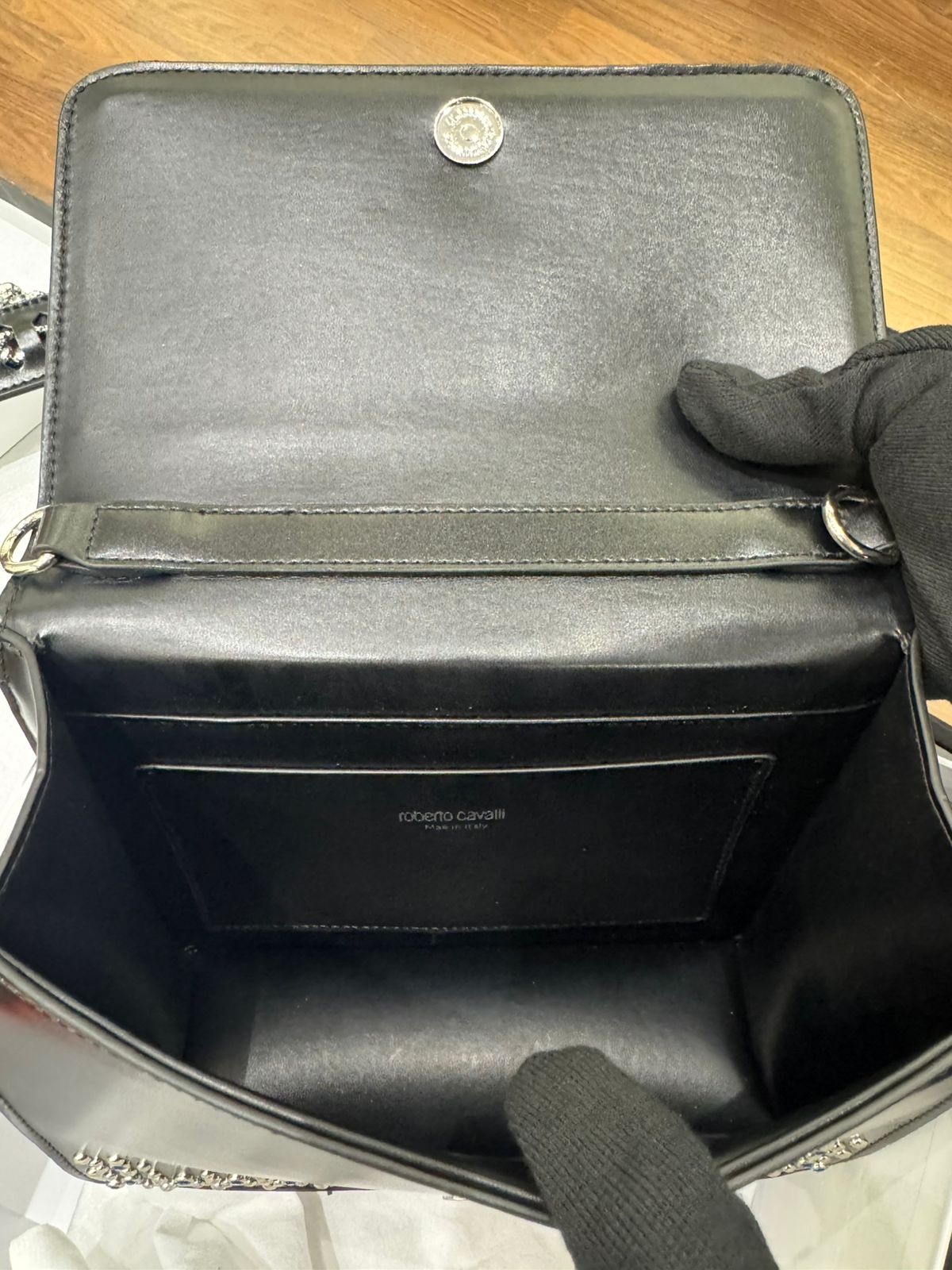 ROBERTO CAVALLI ROAR – Women Crystal Embellished Shoulder Bag (Black)