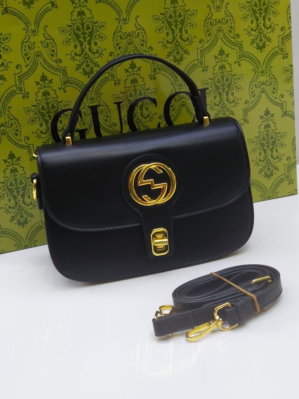 GUCCI CHAIN BAG – Women Shoulder Bag (Black)