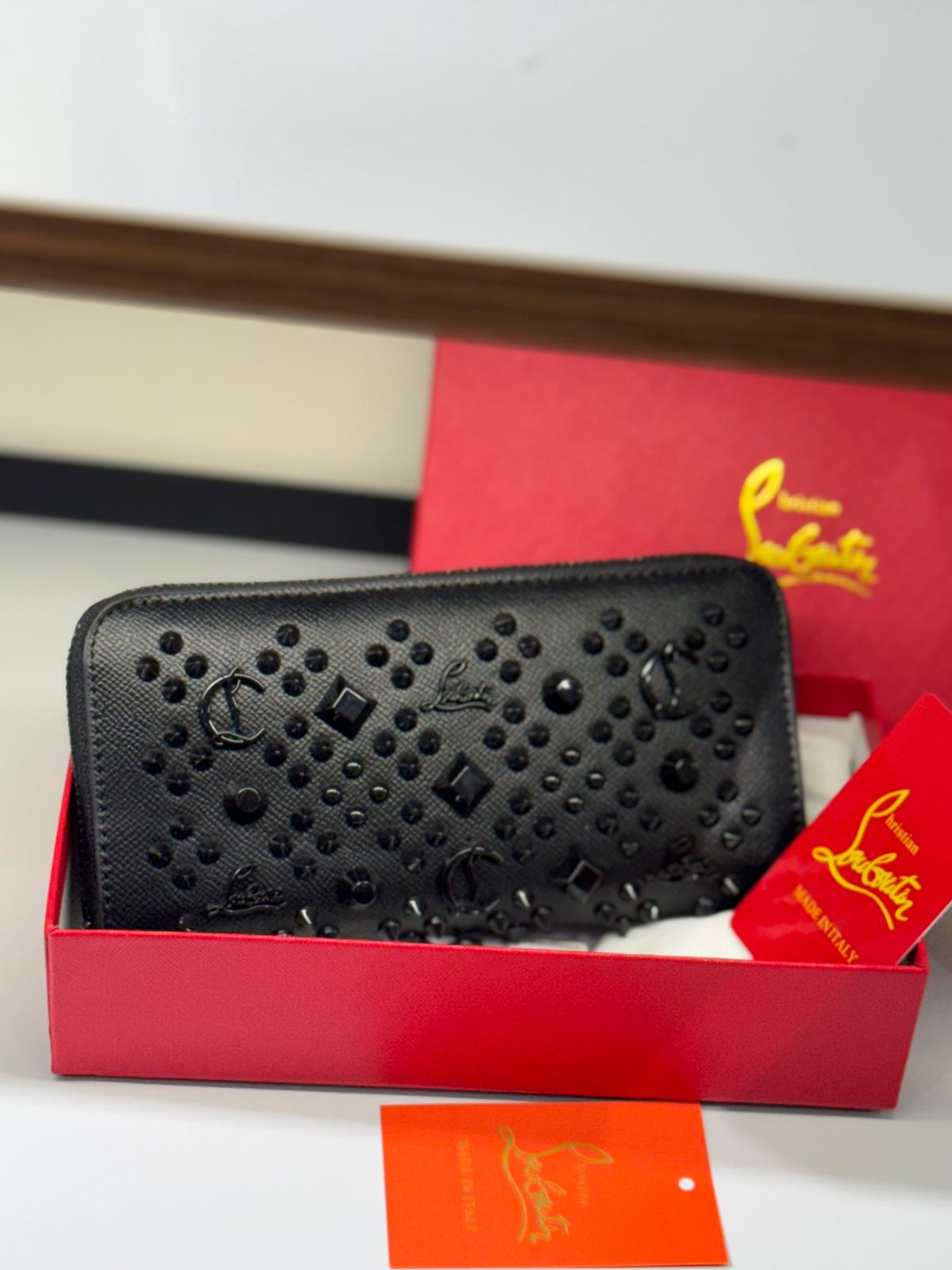 CHRISTIAN LOUBOUTIN PANETTONE – Women Zip-Around Wallet (Pure Black)