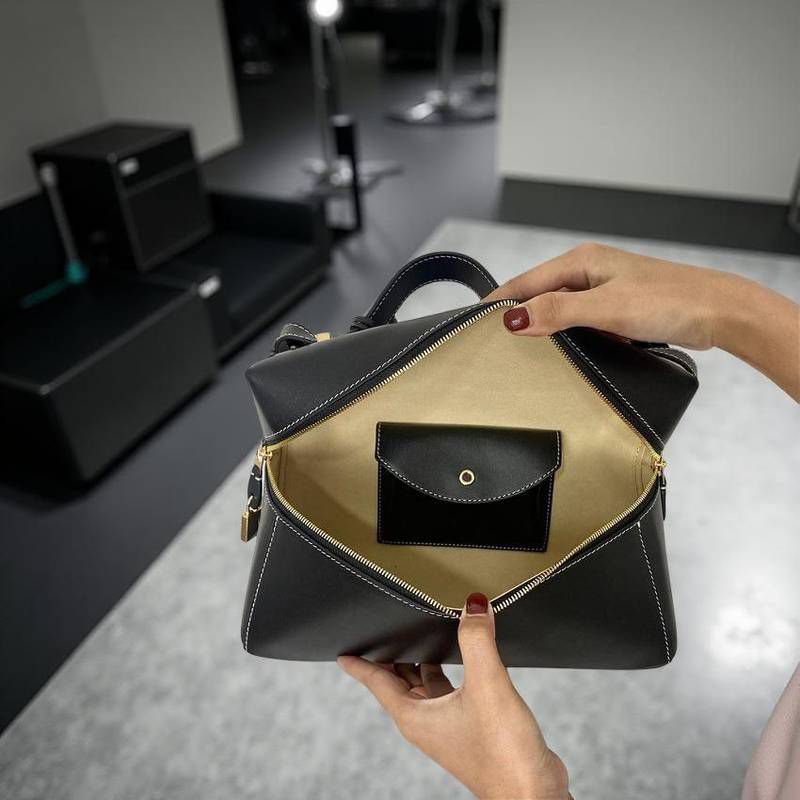 LORO PIANA EXTRA BAG L27 – Women Bag | Smooth Calfskin Luxury Shoulder Bag (Black)