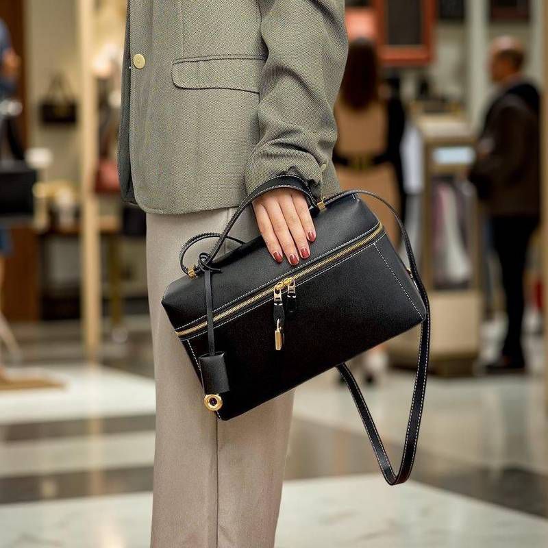 LORO PIANA EXTRA BAG L27 – Women Bag | Smooth Calfskin Luxury Shoulder Bag (Black)