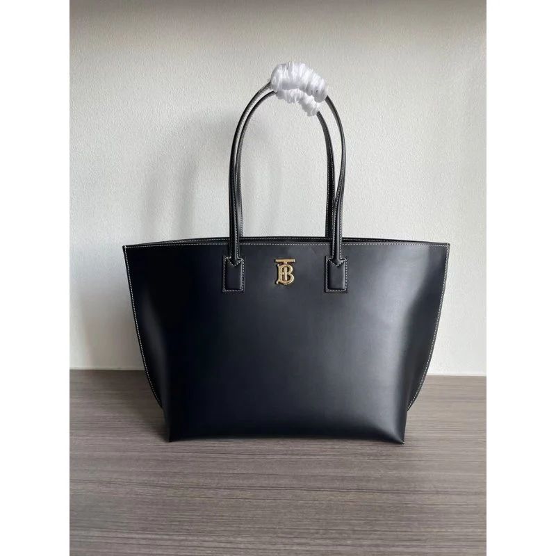 BURBERRY – Women Bag | Master Quality Tote | Signature Luxury Design (Black)