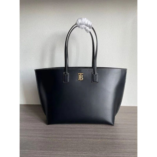 BURBERRY – Women Bag | Master Quality Tote | Signature Luxury Design (Black)