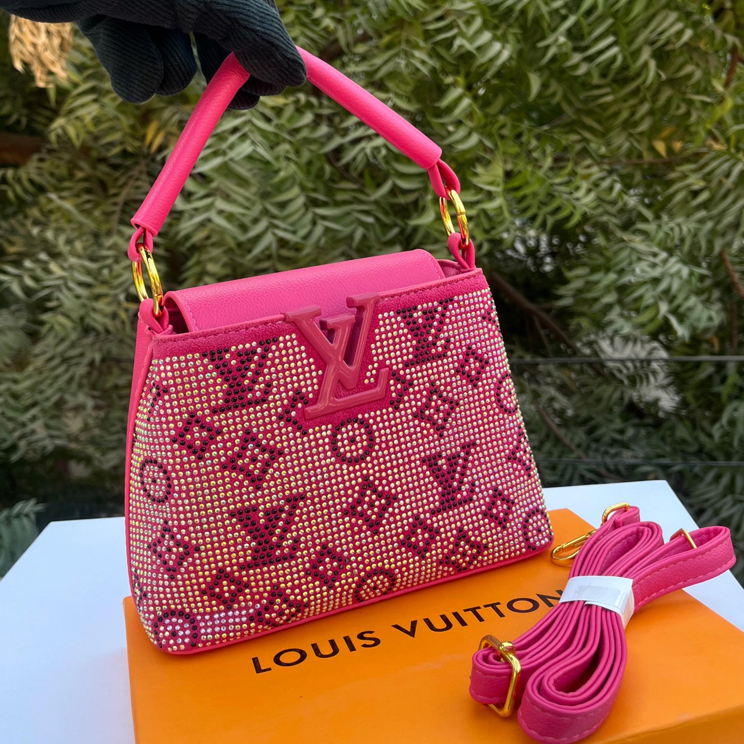 LOUIS VUITTON – Women Bag | Luxury Handbag with Long Belt | Complete Brand Packaging (Pink)