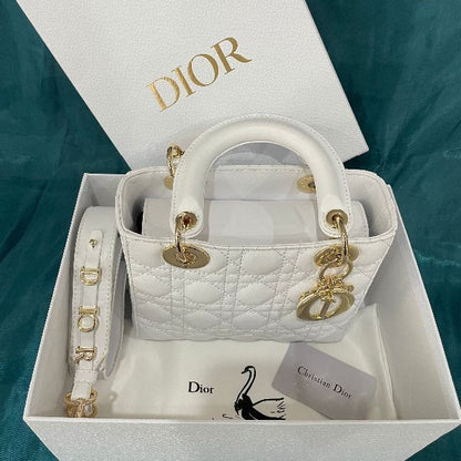 CHRISTIAN DIOR Women Bag – Lady Dior Cannage Patent Leather | Premium Quality (White)