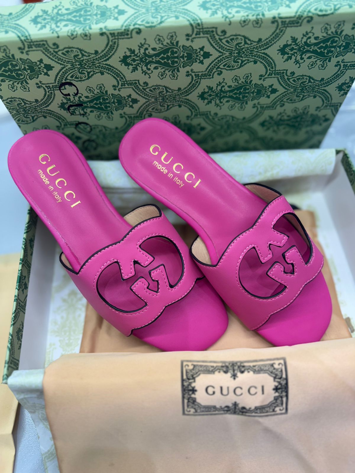 GUCCI Interlocking Sandals – Premium Imported Footwear (Pink)