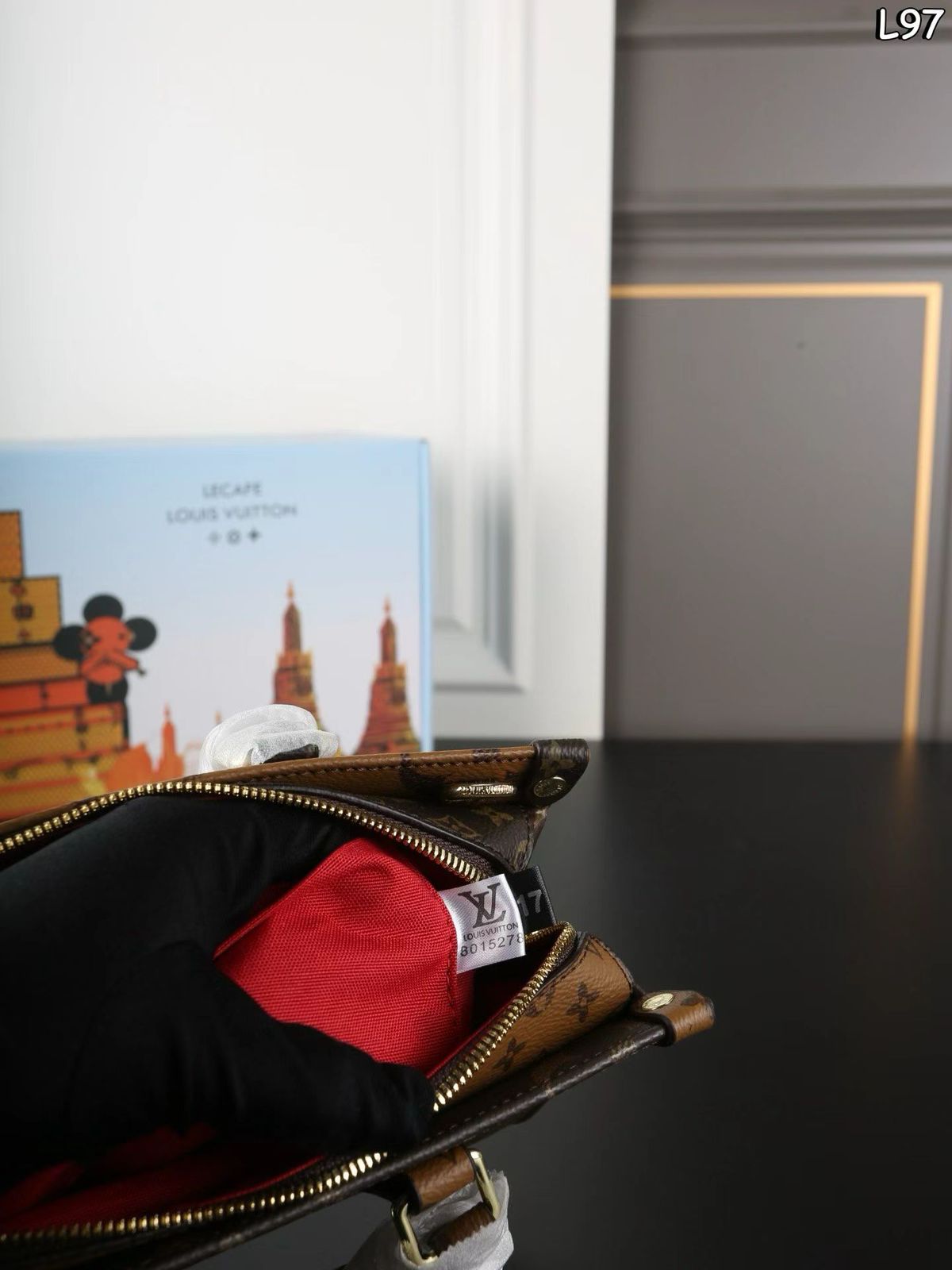 Louis Vuitton Cross Bag – Master Series (Chocolate & Brown)