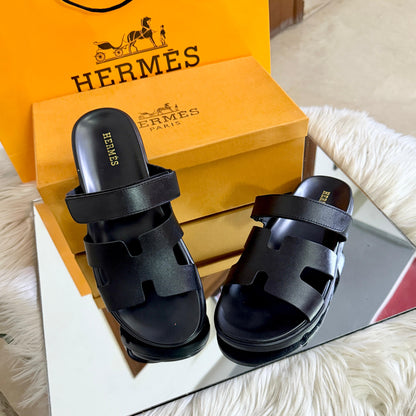 HERMÈS Men’s Slides – Premium Quality (Black)