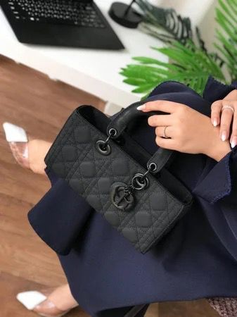 Christian Dior Master Quality Handbag – Premium Women Bag (Black)