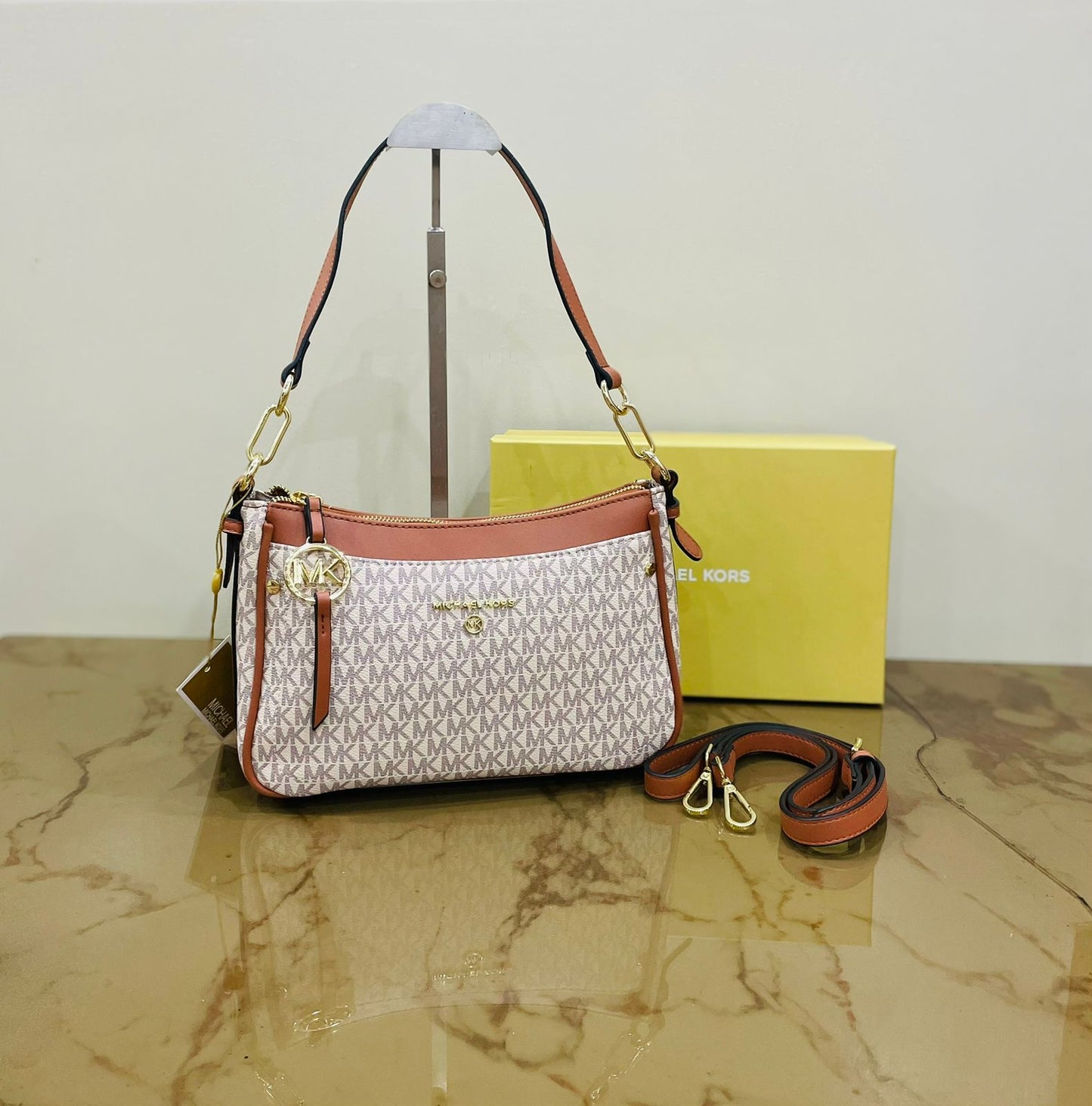 MICHAEL KORS PREMIUM QUALITY – Women Bag (Off White Brown)