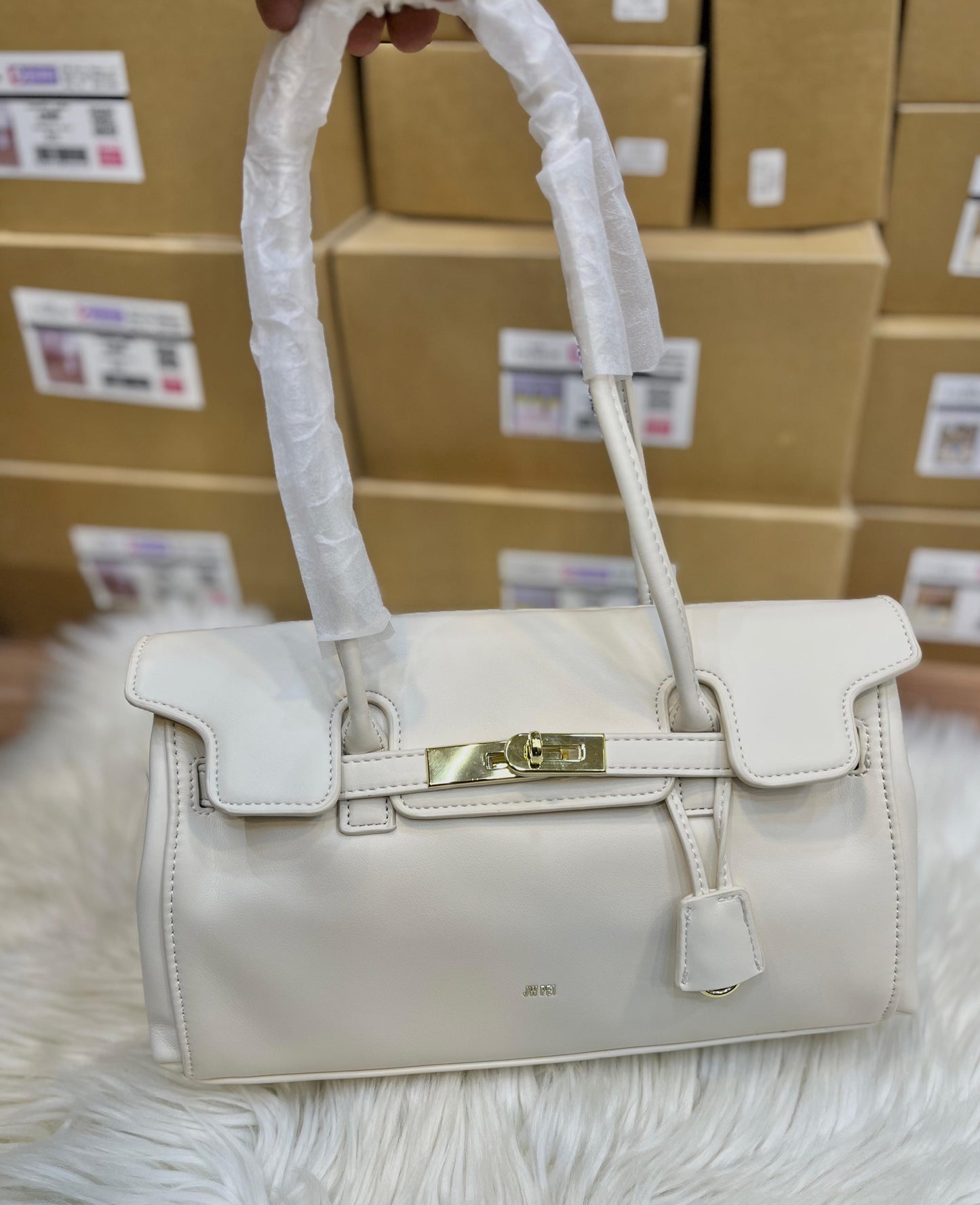 JW PEI YARA SHOULDER BAG – Women Bag (White)