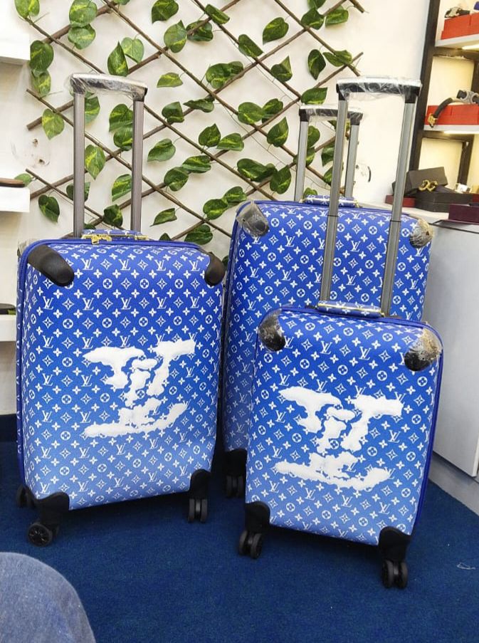 LV Louis Vuitton Branded Travelling Bags Set (Blue)