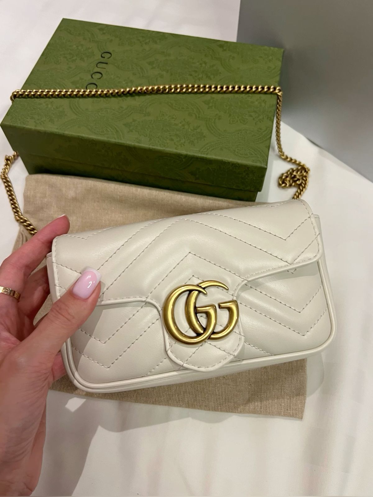 GUCCI MARMONT MINI MASTER SERIES – Women Bag (White)