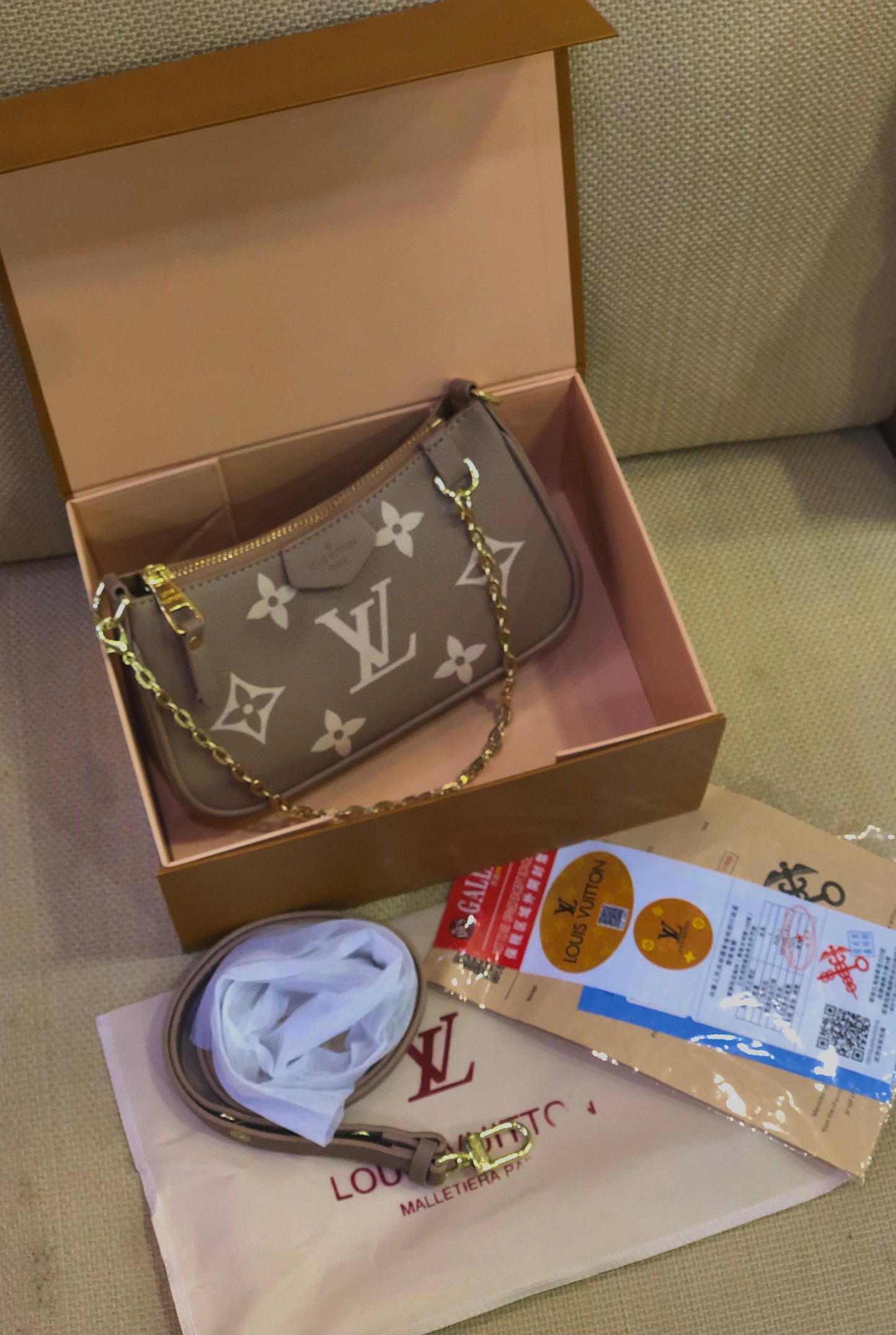 L-O-U-I-S V-U-I-T-T-O-N MASTER COPY PREMIUM – Women Bag (Taupe)