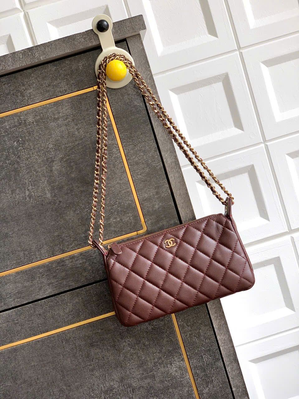 C-H-A-N-E-L 25A Double Chain Bag – Caviar Leather Women Shoulder Bag with GHW (Maroon)