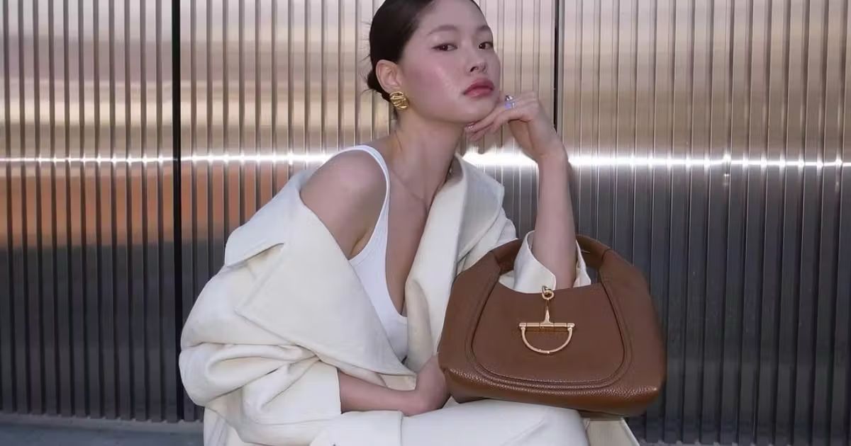 G-U-C-C-I Softbit Maxi Shoulder – Women Bag (Brown/Mustard)