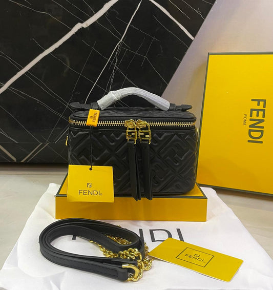 F-E-N-D-I Crossbody – Master High Quality Women Bag | Black/Gold