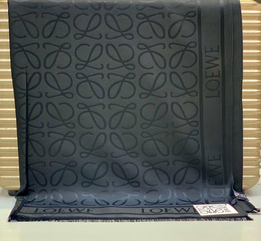 L-O-E-W-E New Design Scarf – Official Model | Black
