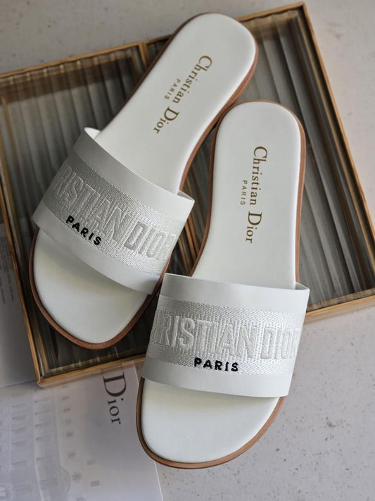 D-I-O-R Flats – Easy & Comfortable Women Footwear | White