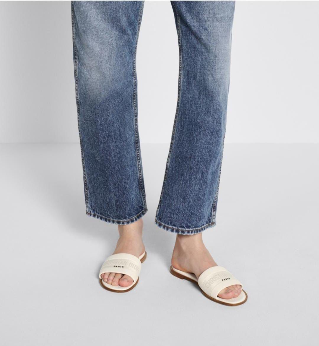 D-I-O-R Flats – Easy & Comfortable Women Footwear | White