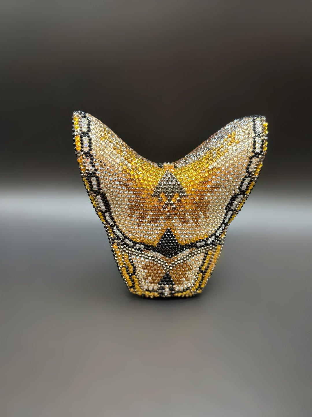 Butterfly Crystal Women Bag – Silver Luxury Edition (Gold)