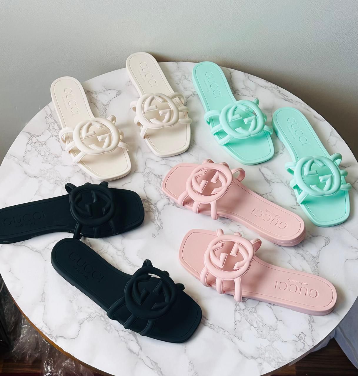 G-U-C-C-I Luxury Jelly Slippers – Premium Women Footwear | Summer Edition (Pink/Peach)