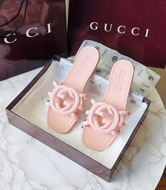 G-U-C-C-I Luxury Jelly Slippers – Premium Women Footwear | Summer Edition (Pink/Peach)