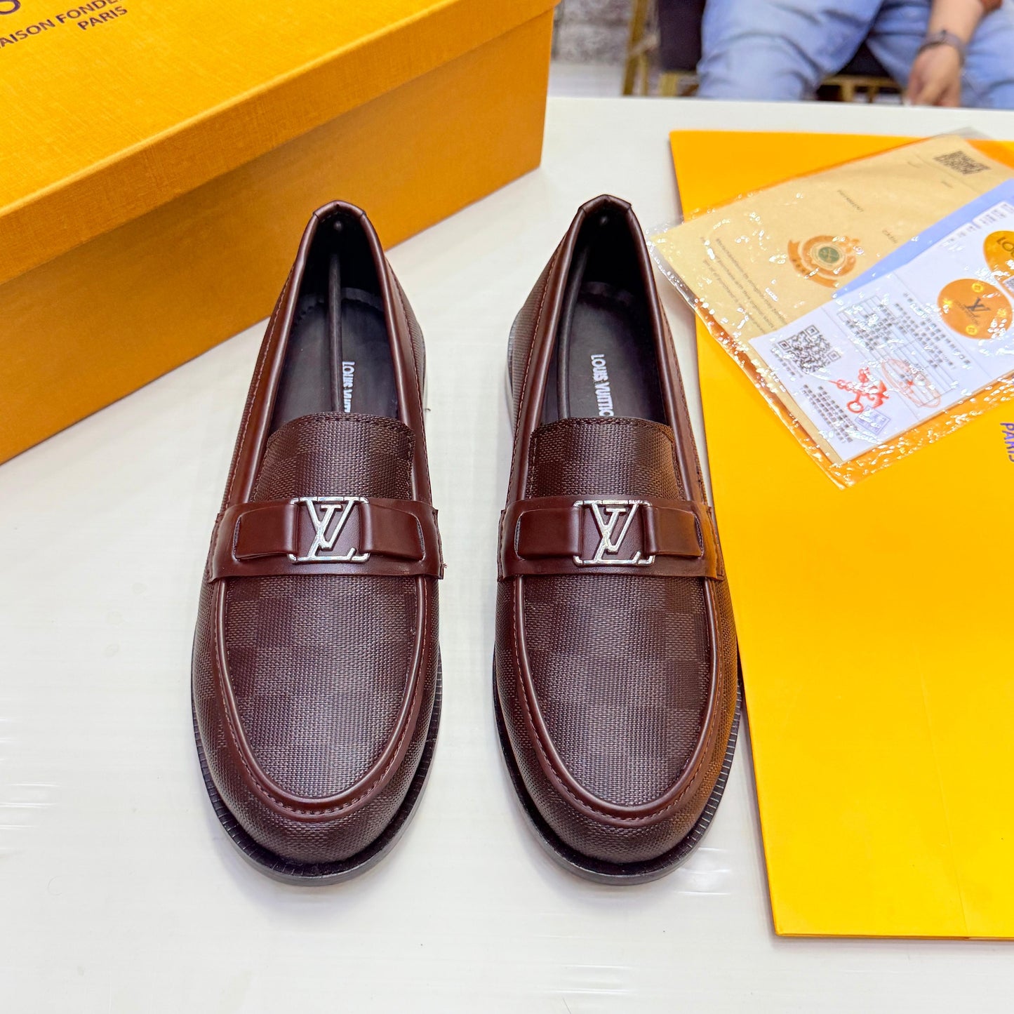 L-O-U-I-S V-U-I-T-T-O-N Luxury Gents Formal Shoes – Premium Edition | (Brown)