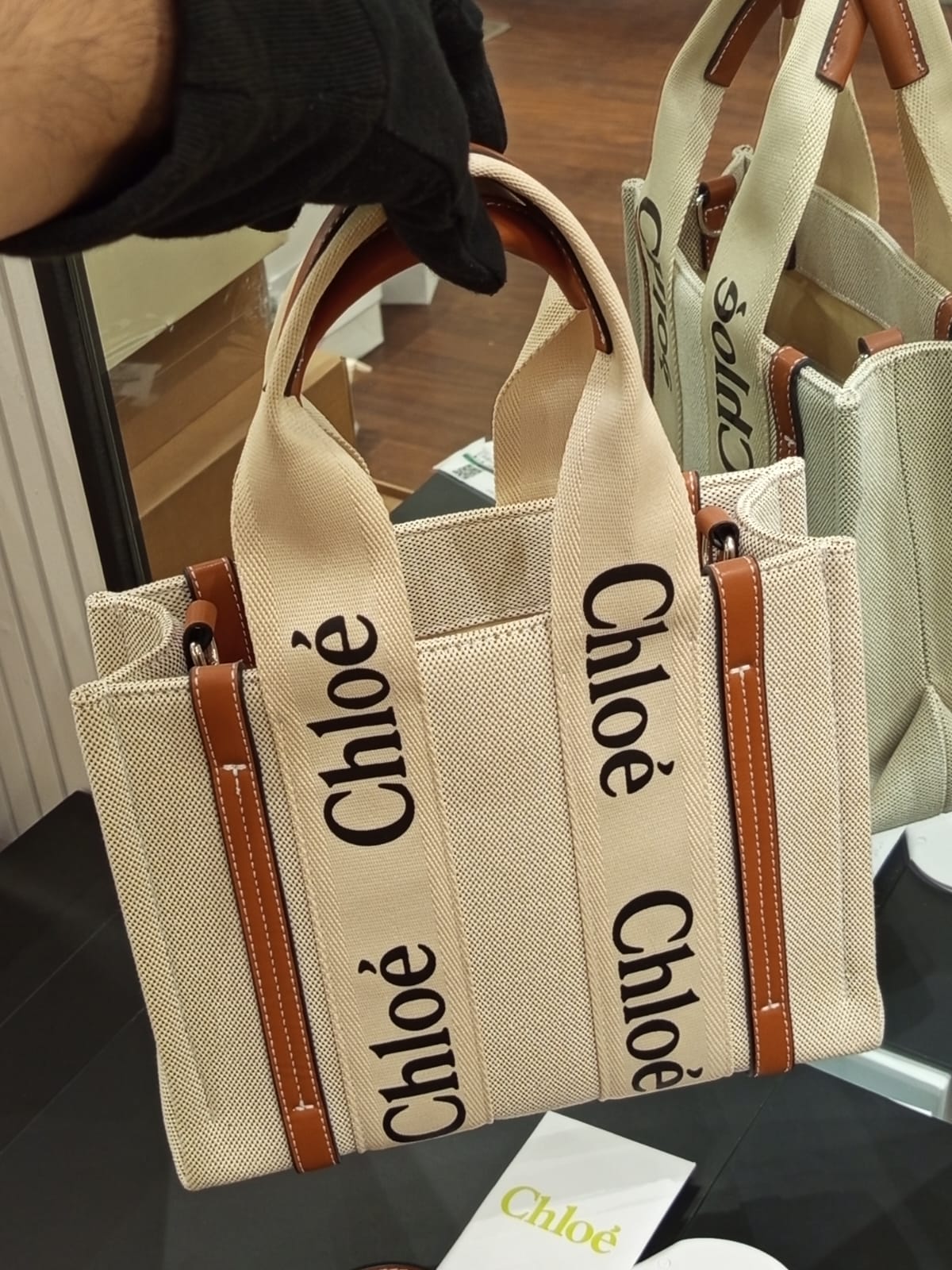 C-H-L-O-È Woody Mini Tote Women Bag in Linen – Compact Luxury