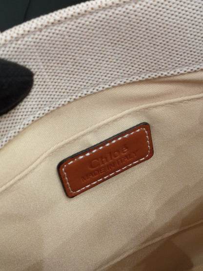 C-H-L-O-È Woody Mini Tote Women Bag in Linen – Compact Luxury