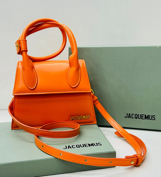 J-A-C-Q-U-E-M-U-S Le Grand Chiquito Women Bag – Luxury Tote with Strap (Orange)