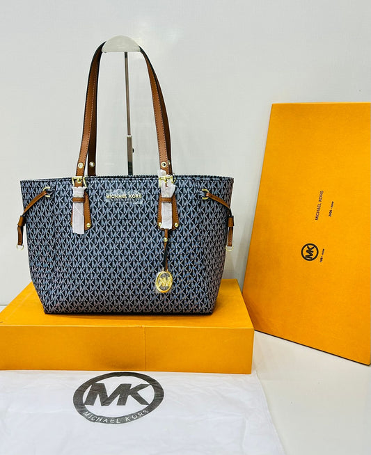 M-I-C-H-A-E-L K-O-R-S Women Bag – AAA Master Quality Edition (Black/Brown)