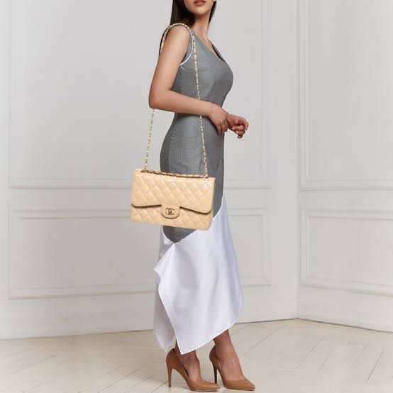 C-H-A-N-E-L Classic Jumbo Women Bag – Luxury Chain Edition (Beige)