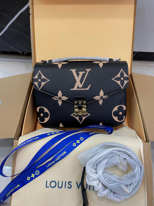 L-O-U-I-S V-U-I-T-T-O-N Women Bag – Master High Quality Edition (Black-2)