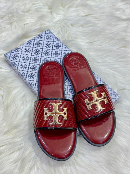T-O-R-Y B-U-R-C-H Casual Flats – Master Class Edition (Red/Black)