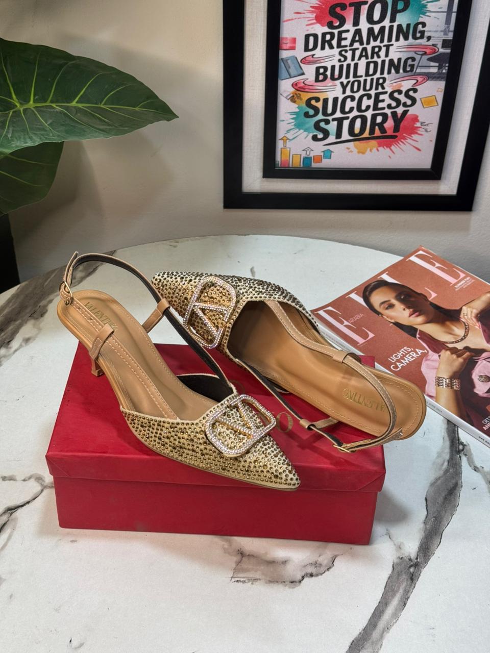 V-E-L-A-N-T-I-N-O Stone Heel – High Quality Women Footwear (Gold)