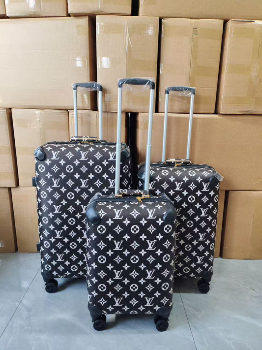 L-O-U-I-S V-U-I-T-T-O-N Branded Trolley Bag Sets – Travel Collection (Design-1)