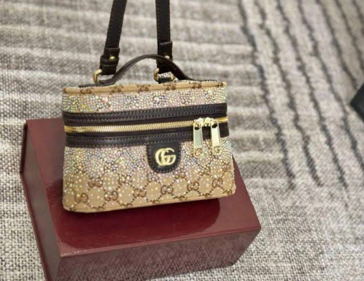 G-U-C-C-I Crystal Women Bag – Premium Edition (Brown)