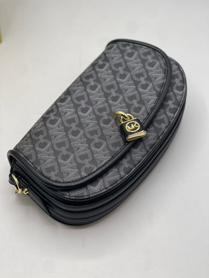 M-I-C-H-A-E-L K-O-R-S Crossbody Women Bag – Classic Edition (Black)