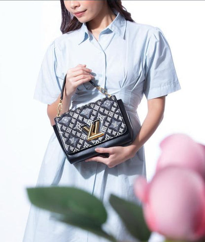 L-O-U-I-S V-U-I-T-T-O-N Crossbody Women Bag – Classic Edition (Black)